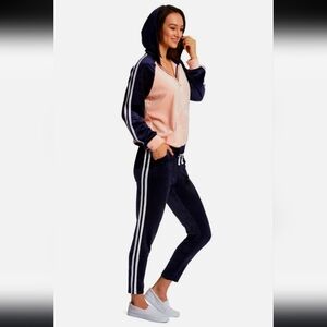 Juicy Couture Blush & Navy Colorblock Stripe Velour Hoodie & Pants Set Size L